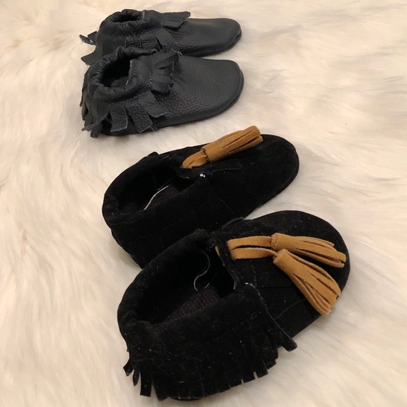 Baby moccasins - Picture 1 of 4